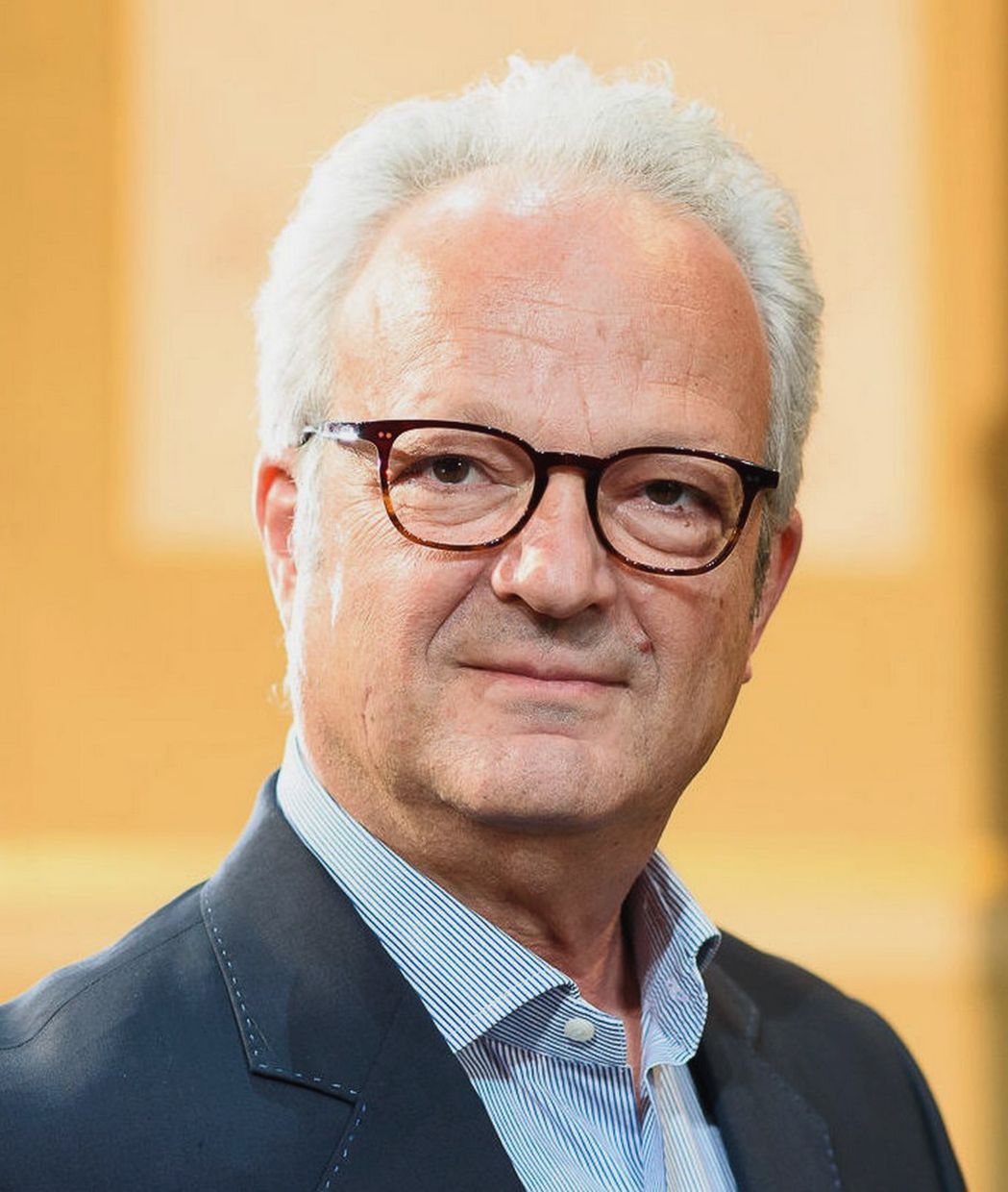 Владимир Конта